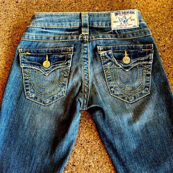True Religion jeans. - Picture 2 of 5